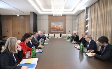 President received European Commissioner for Energy and Housing Policy