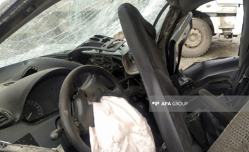 Cargo trucks collided on Baku-Guba road, injured reported – VIDEO