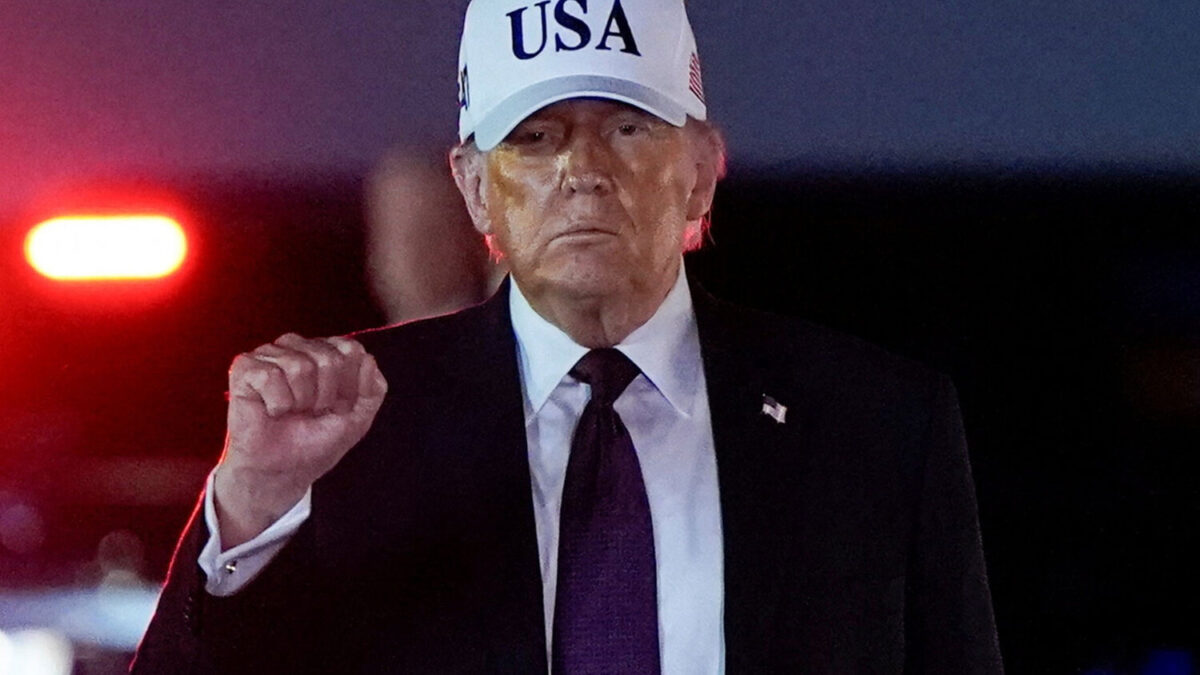 Trump rejects talks with Iran