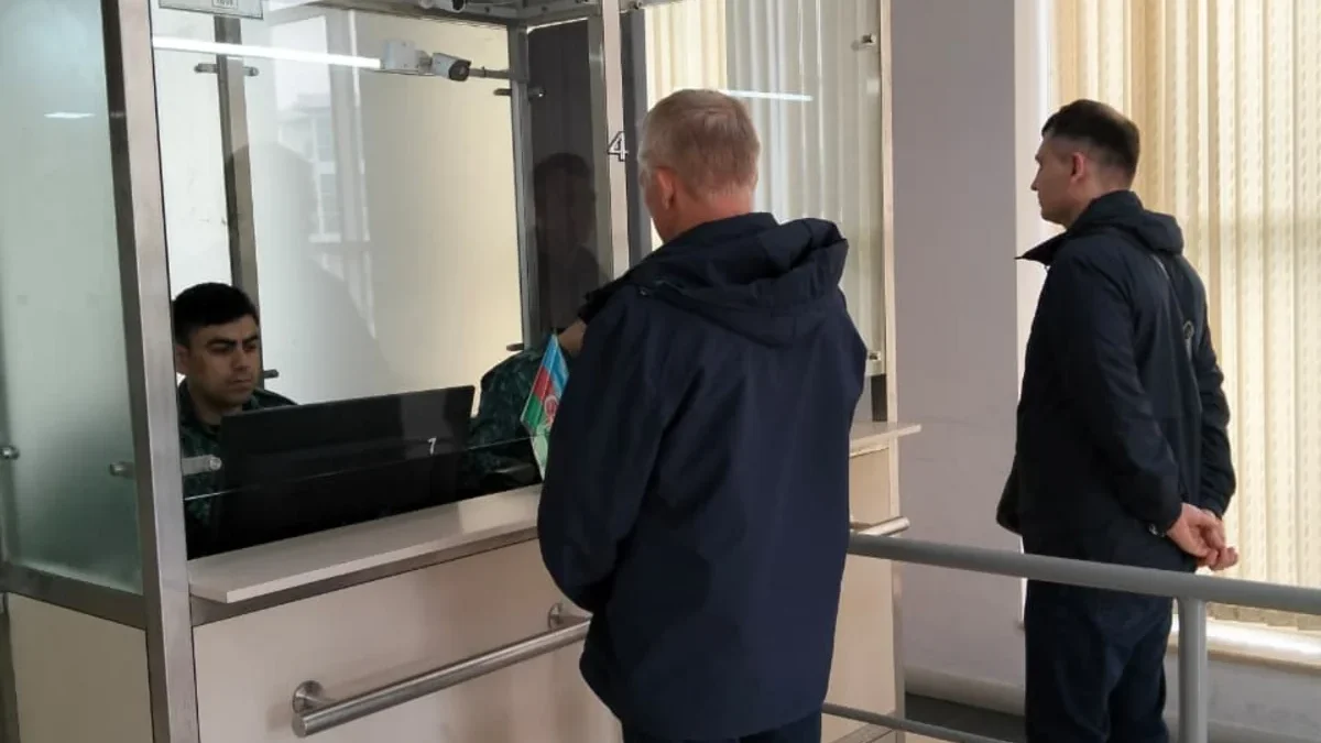 3,322 people evacuated from Iran to Azerbaijan so far