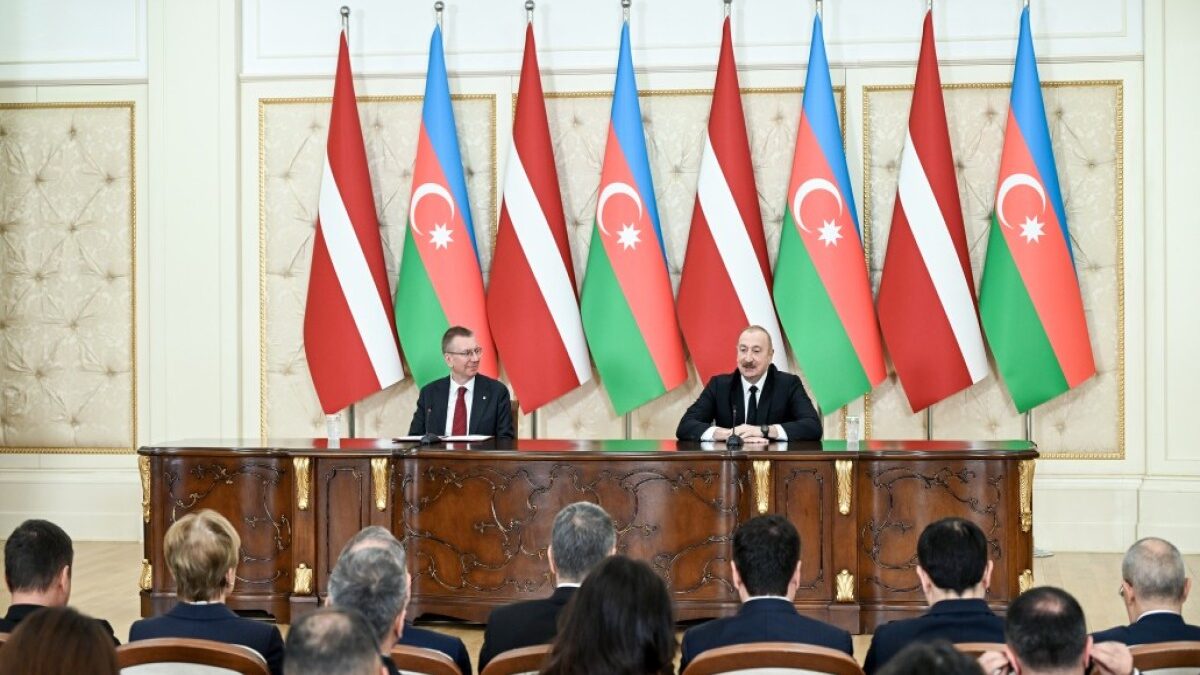 Azerbaijan-Latvia business forum held in Baku