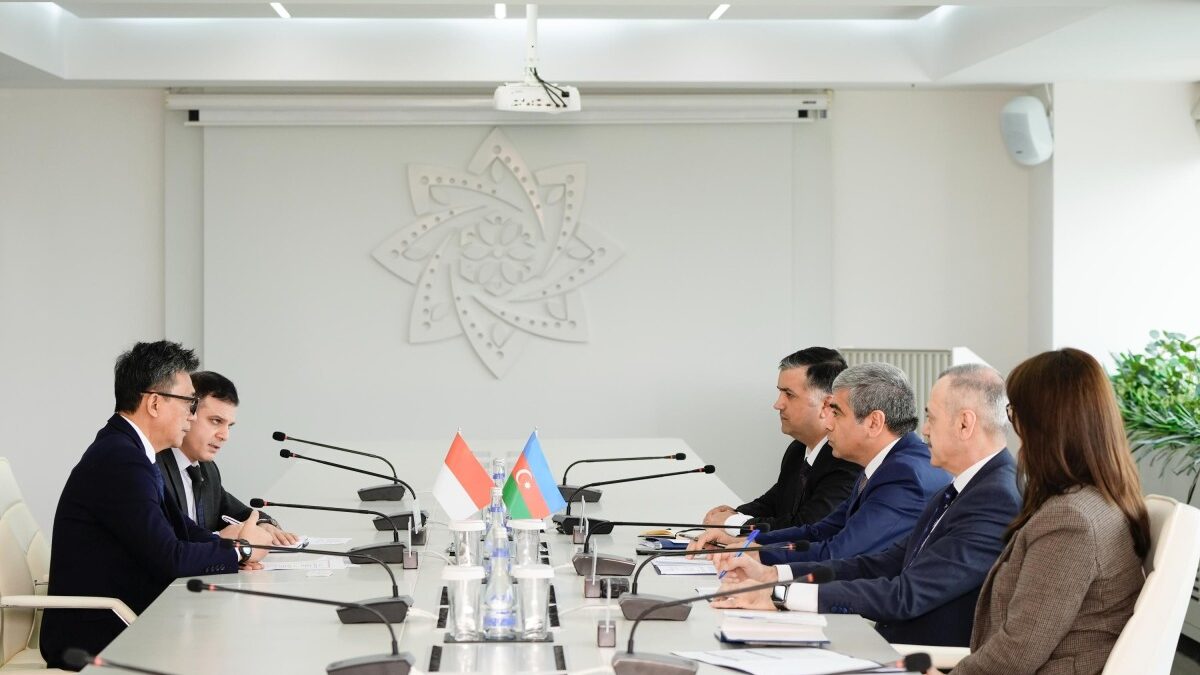 Anar Aliyev met with the Indonesian ambassador