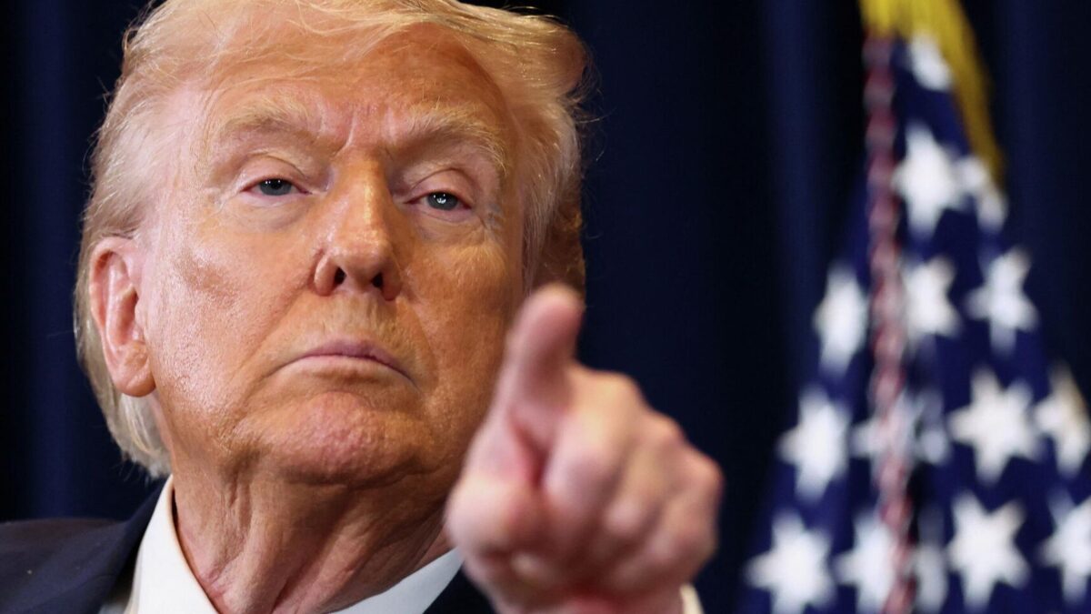 Trump: “We can easily open the Strait of Hormuz”