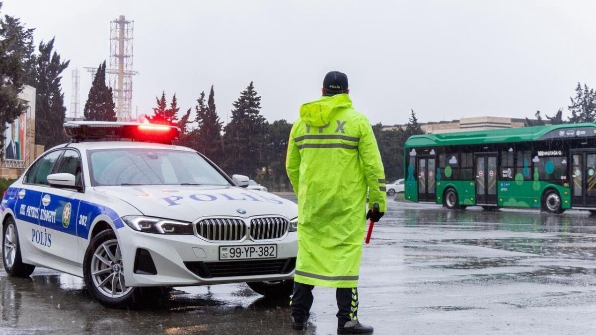 Traffic police issued a warning regarding rainy weather conditions