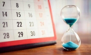 There will be 14 non-working days in May