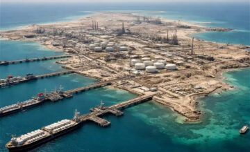 Iran returns old supertanker to Kharg port