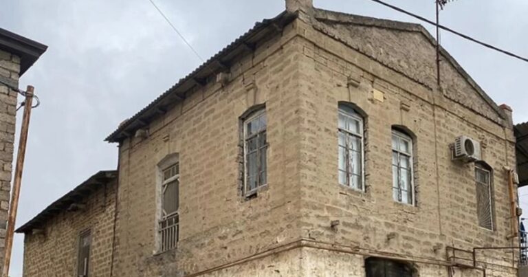 A part of Bakikhanov’s birthplace collapsed – VIDEO