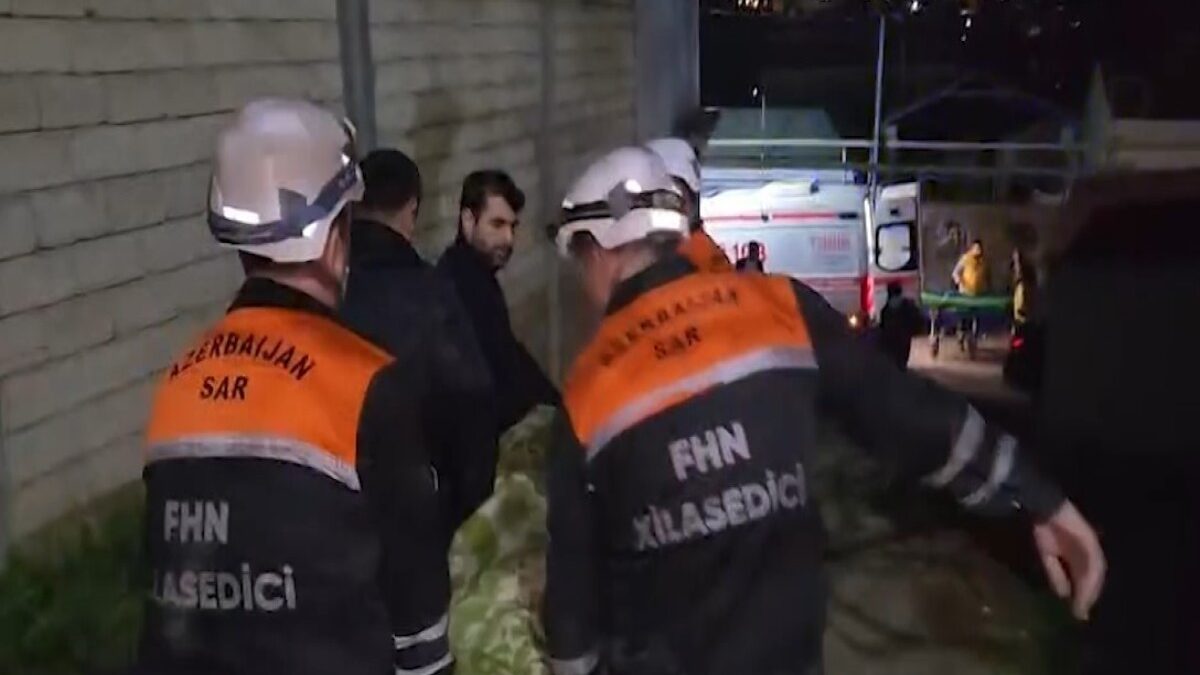 Residential building collapses in Sabunchu, injuries reported – VIDEO