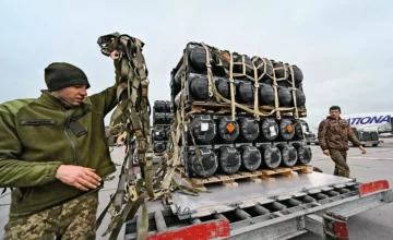 Media: US to halt arms supplies to Ukraine if Europe doesn’t help open Hormuz