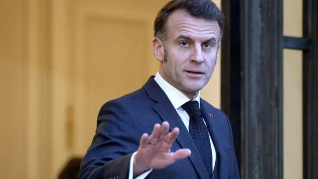 Macron’s advice to Trump: “Talk less, do more”