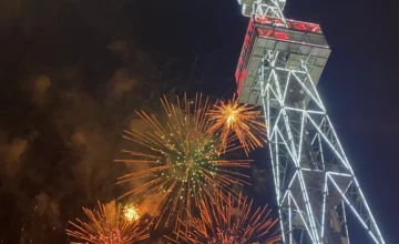 National Standard Time Display Begins on the Boulevard