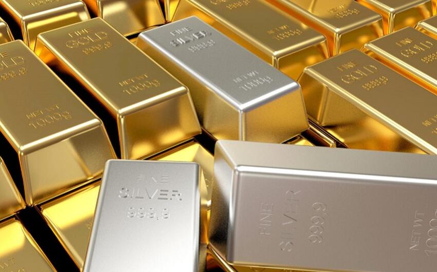 Gold and silver prices dropped
