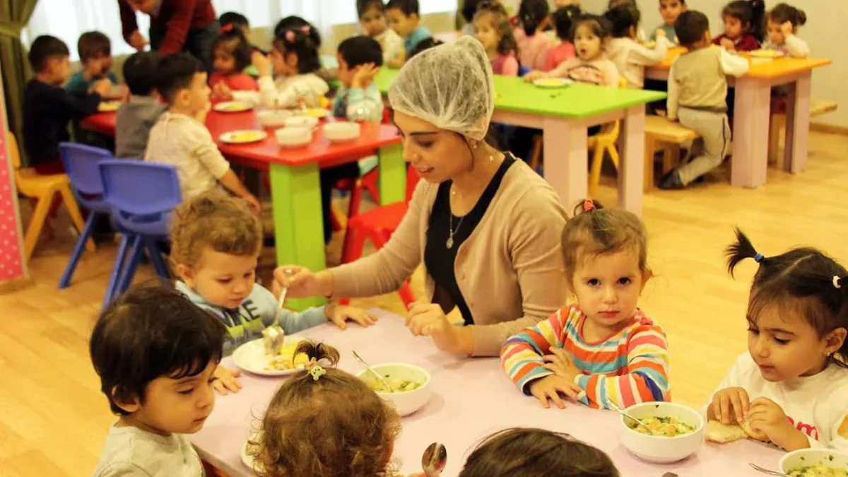 Menus for various age groups to be developed for state children’s institutions in Azerbaijan