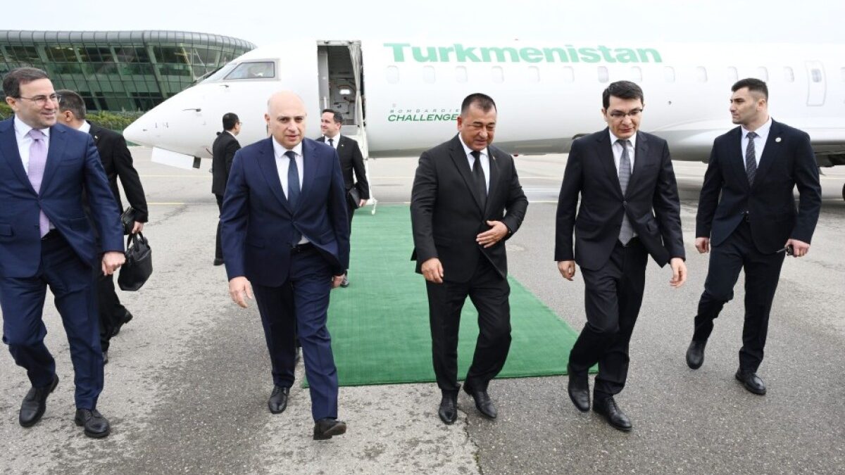Turkmenistan’s Deputy Chairman of the Cabinet of Ministers arrived in Azerbaijan