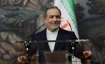 Araghchi: US threats hinder the diplomatic process