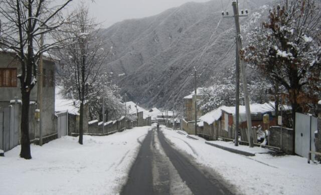 90 cm of snow fell in Azerbaijan