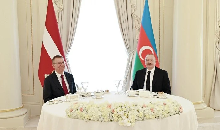 Official lunch held in honor of the President of Latvia