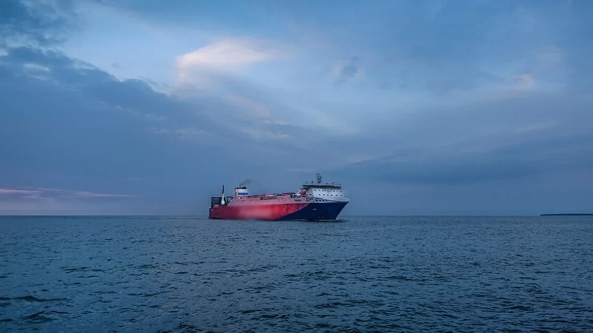 US seizes Iranian oil tanker in the Indian Ocean