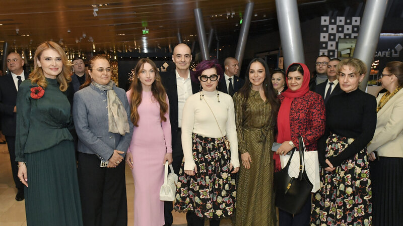 Personal exhibition titled “Image etched in memory” opened at the National Carpet Museum