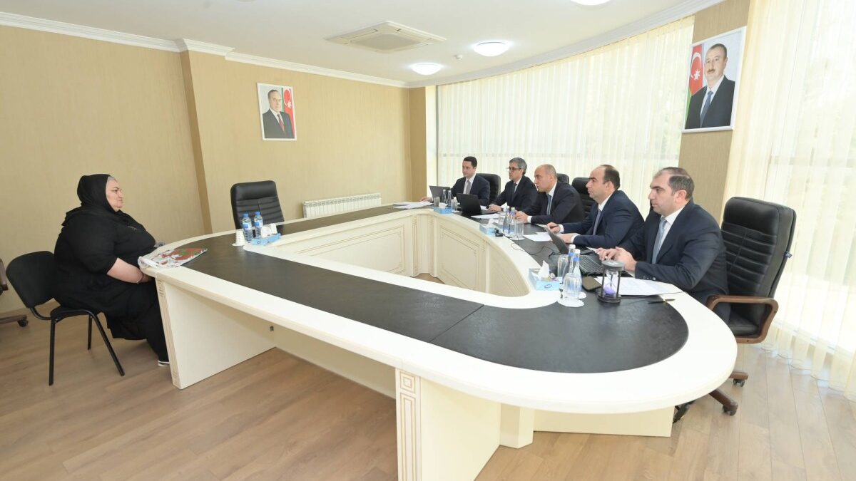 Minister of Science and Education receives citizens in Gusar