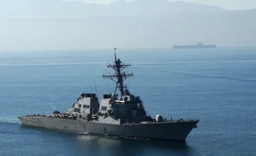 Media: Fire breaks out on destroyer “USS Higgins”