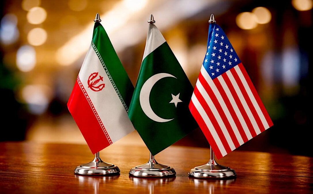 Pakistan Interior Minister discussed upcoming talks with Iranian ambassador