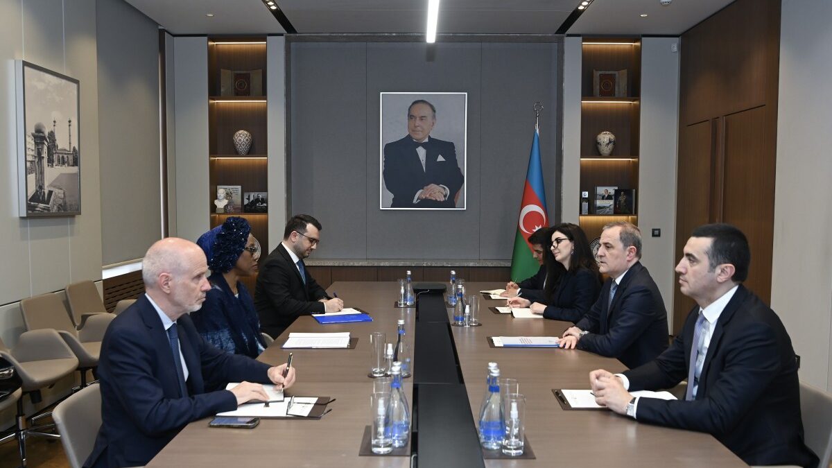 Jeyhun Bayramov met with the Deputy Director General of the IOM