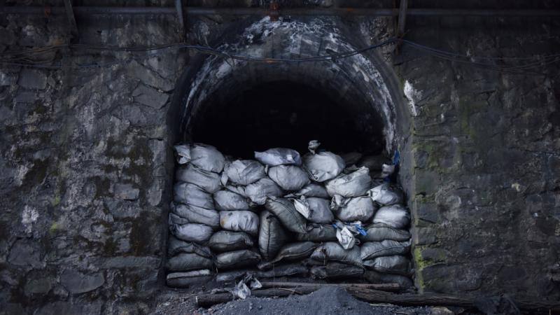 Explosion at a coal mine in China: 90 dead