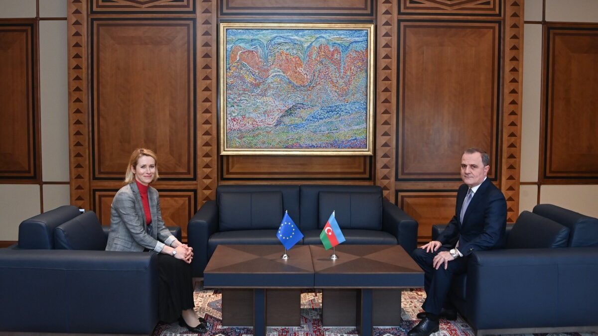 Jeyhun Bayramov met with Kaja Kallas