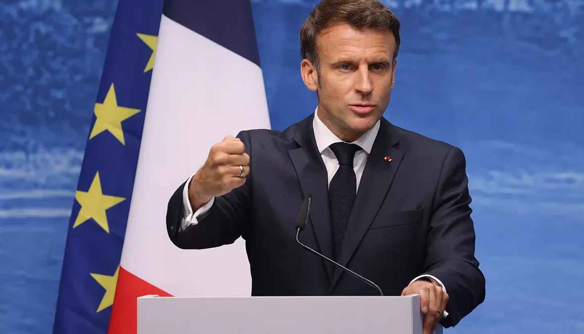 Macron: Russia is demonstrating its weakness