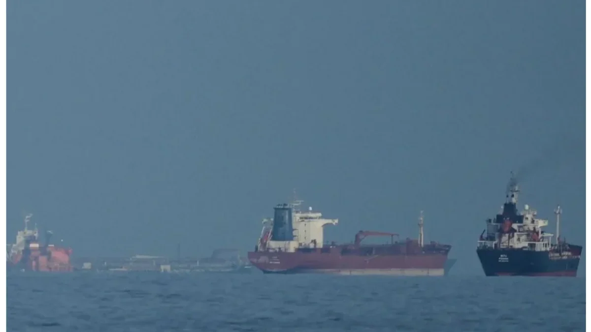 IRGC: 26 ships have passed through Hormuz in the last 24 hours