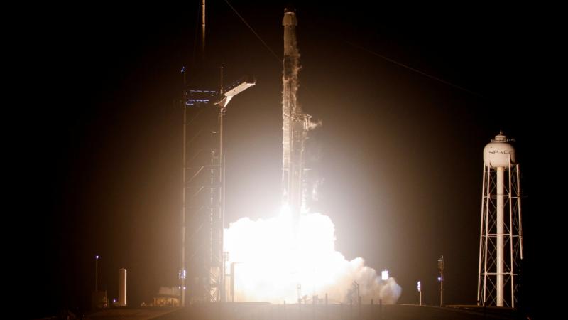 Explosion at SpaceX Starbase facility