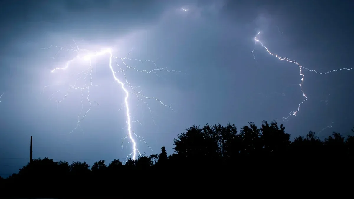 ACTUAL WEATHER: Lightning, rain, and hail observed in some areas