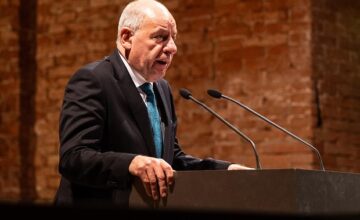 Hungarian President refuses to resign