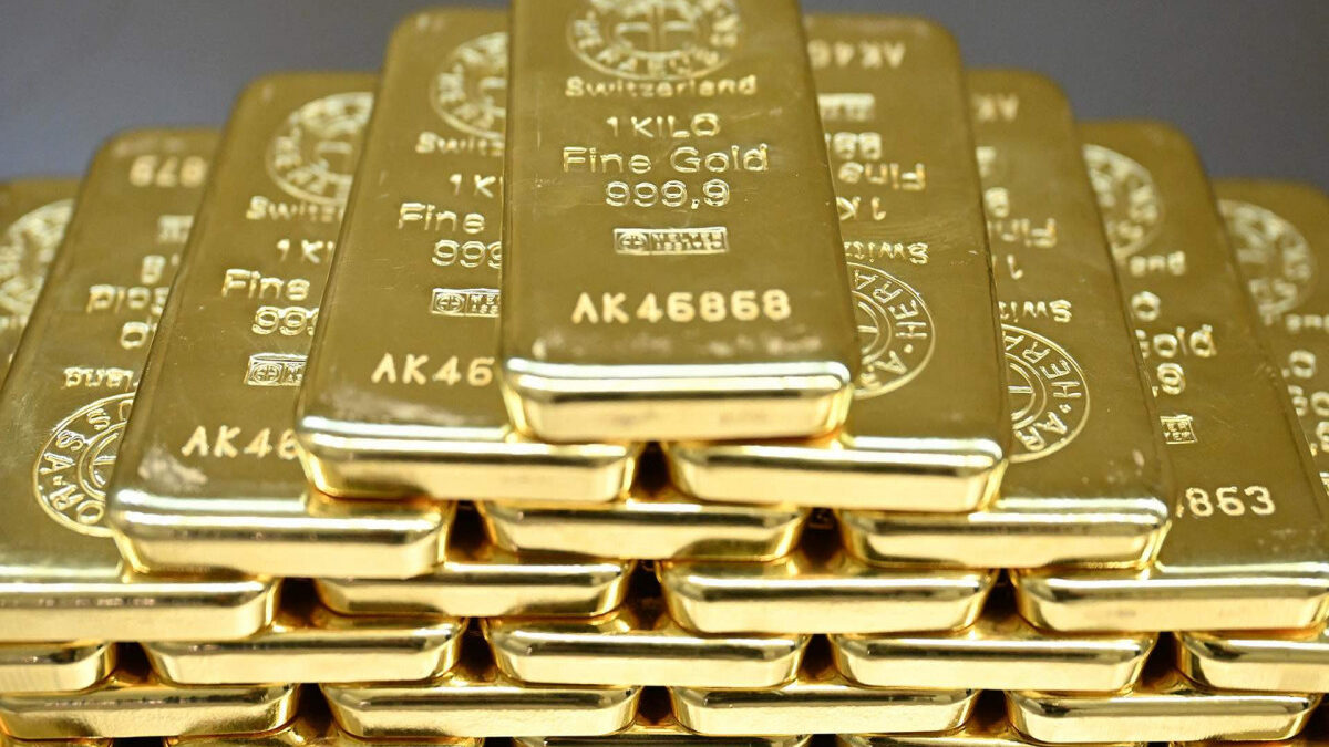 Gold and silver prices have fallen in commodity markets