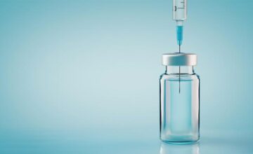 WHO evaluates the use of experimental vaccines amid rising Ebola deaths