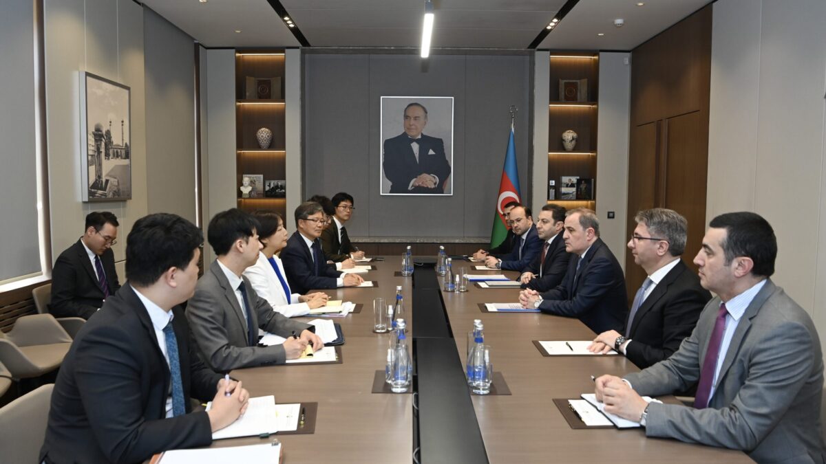 Jeyhun Bayramov met with the Deputy Foreign Minister of Korea