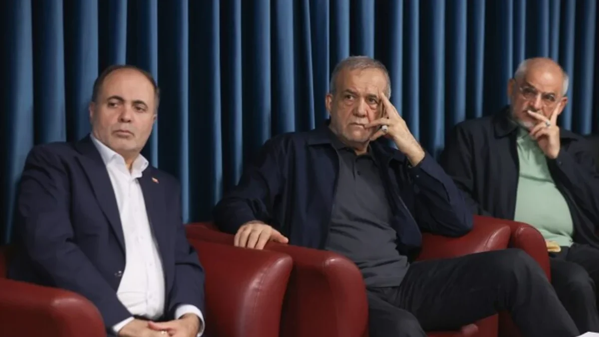 Pezeshkian: It is necessary to strengthen effective participation in the world market
