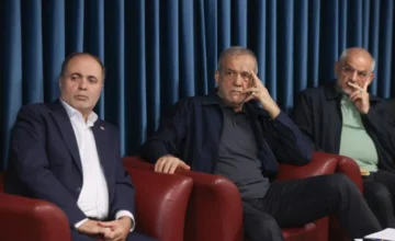 Pezeshkian: It is necessary to strengthen effective participation in the world market