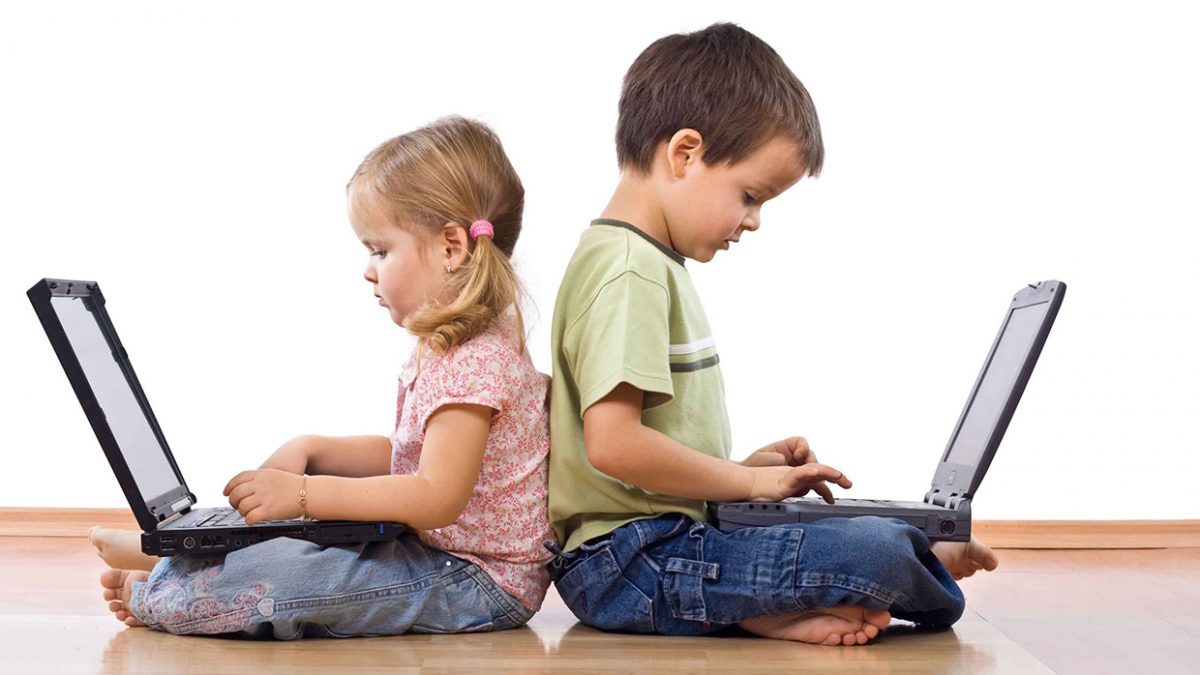 Registration of children on social networks to be regulated by new rules