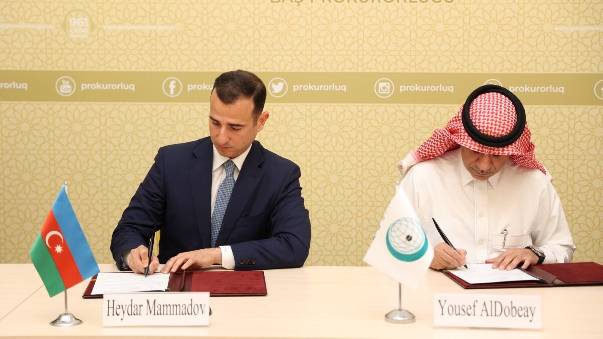 Cooperation document signed on preparations for the OIC event to be held in Baku