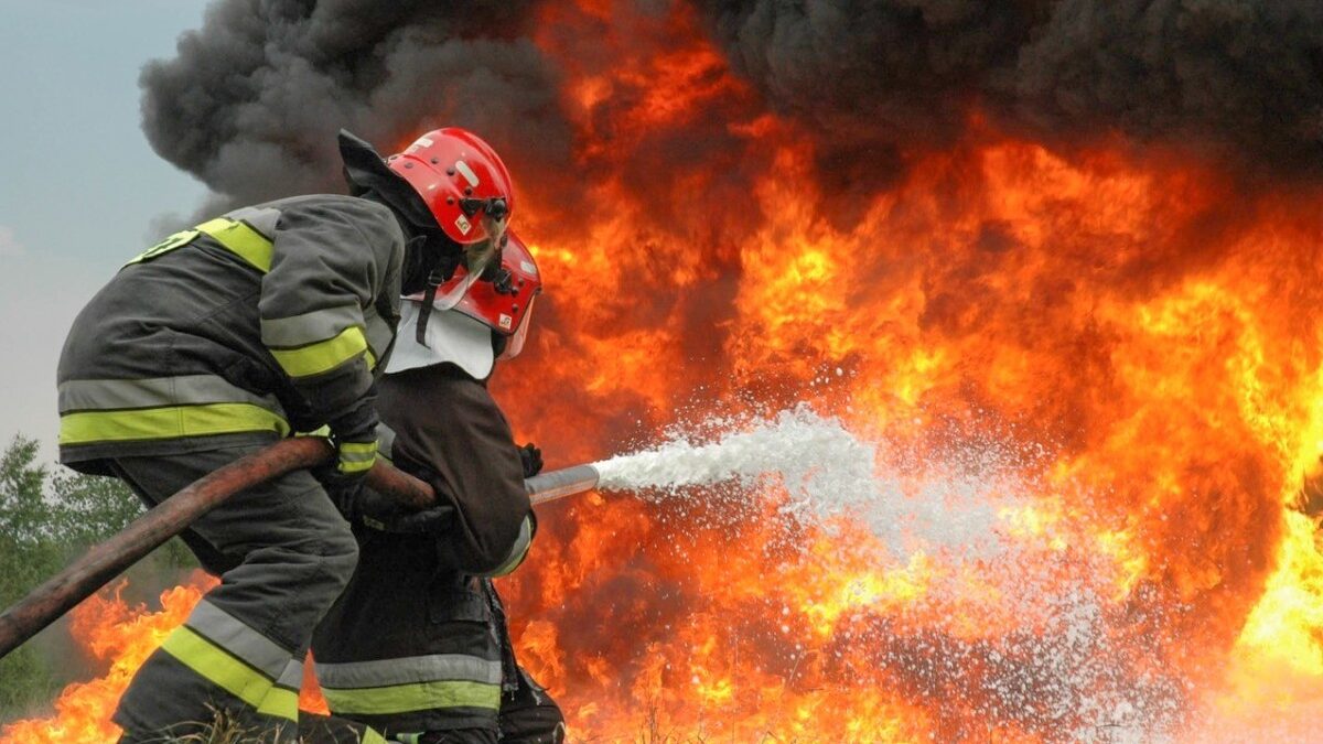 Fire in an open area in Khazar district extinguished – VIDEO – UPDATED