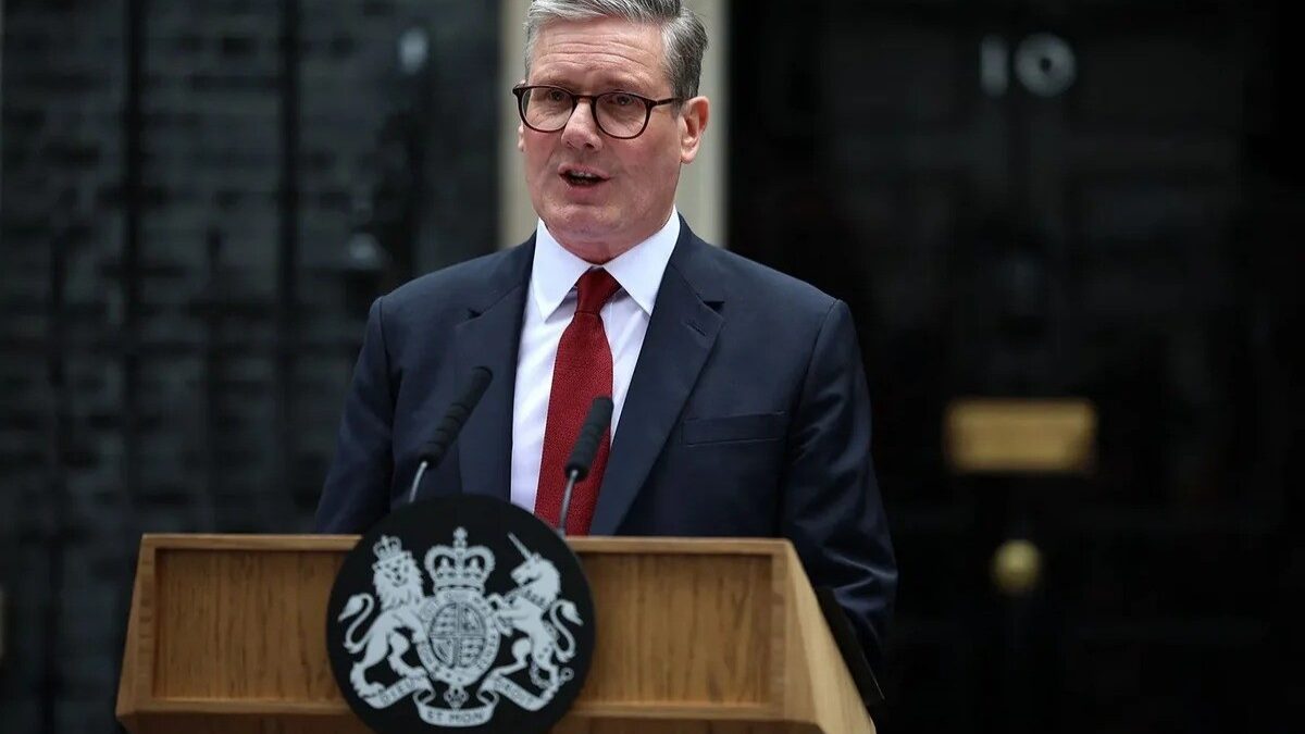 British Prime Minister Starmer has resigned