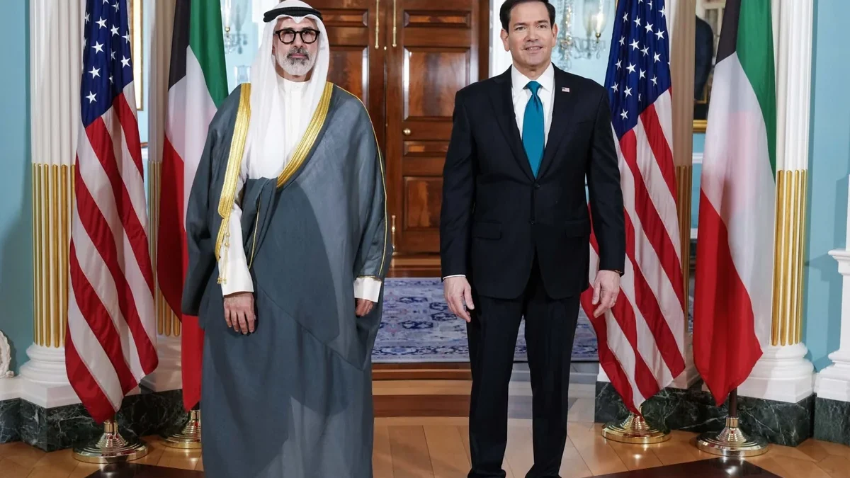 US Secretary of State and Kuwaiti Foreign Minister discuss the situation around Iran