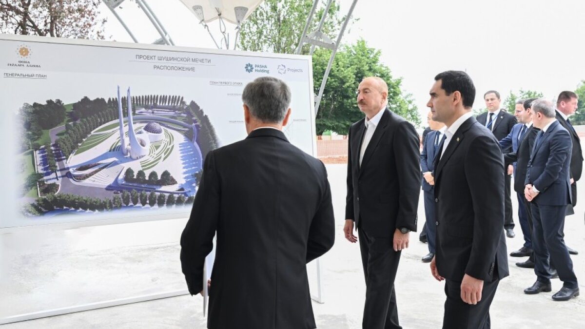 Presidents of Azerbaijan and Turkmenistan familiarized themselves with the progress of construction work at the Shusha Mosque