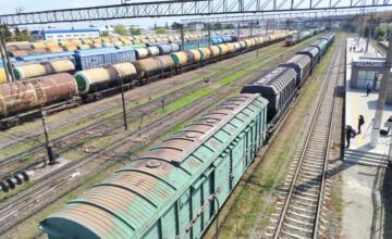 10 wagons of wheat are being sent from Russia to Armenia via transit through Azerbaijan