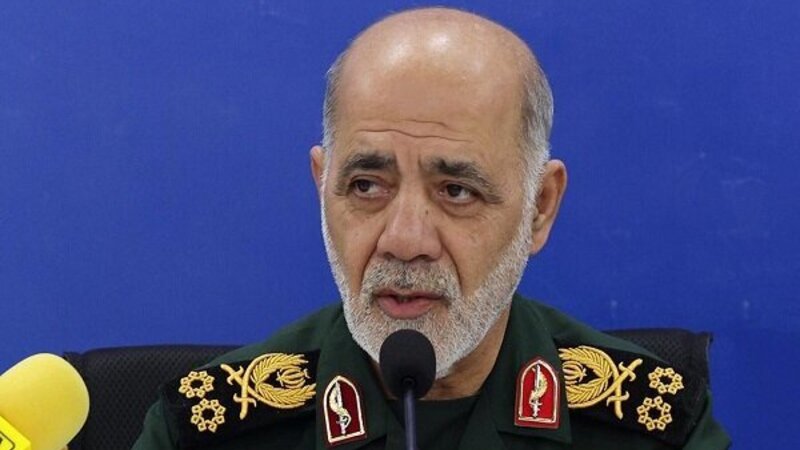Iranian army announces readiness for cooperation against corruption