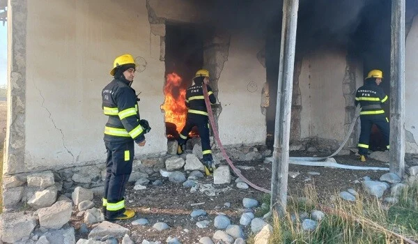 Fire broke out in a store in Bina – Video