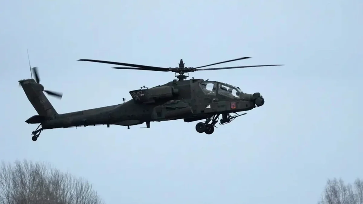 US helicopter crashes near the Strait of Hormuz!