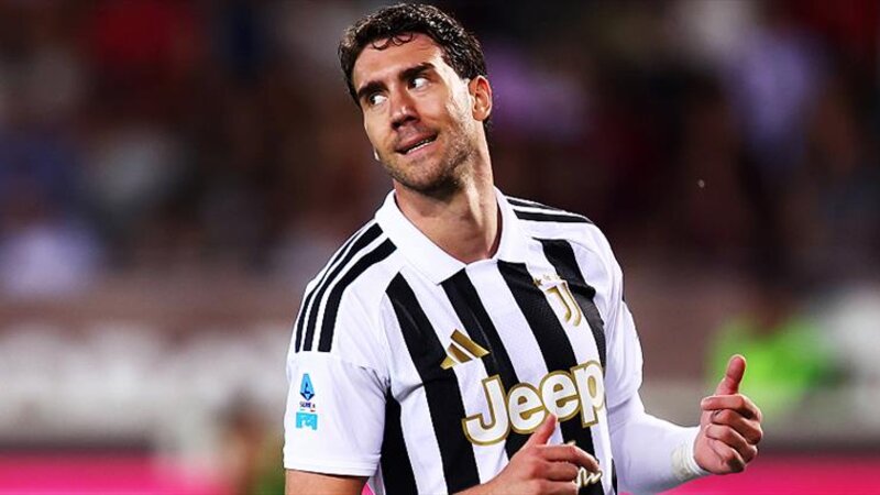 Vlahovic is leaving Juventus